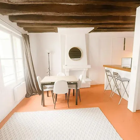 Ile Saint Louis 4 - 4p Апартаменты *