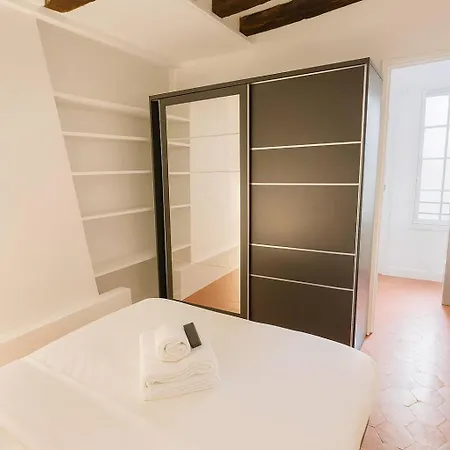 Ile Saint Louis 4 - 4p Daire
